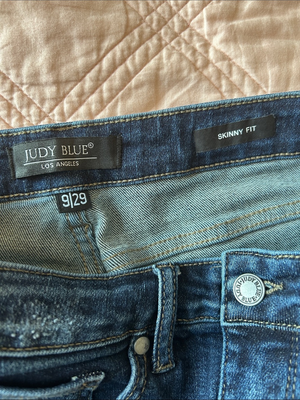 NWOT Judy Blue Skinny Jeans(size 29) - Picture 8 of 12